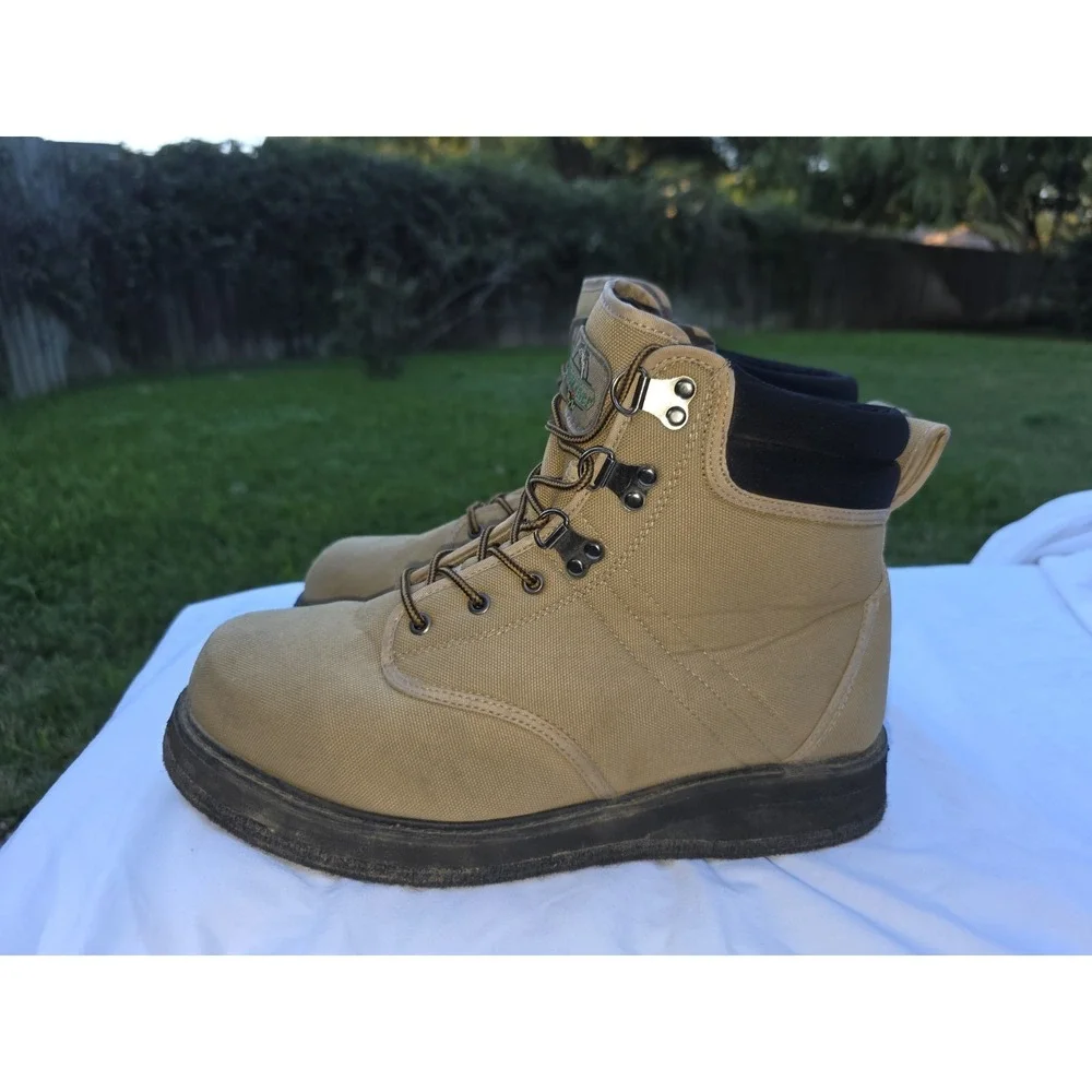 White River Fly Fishing Wading Boots  Size 9 Men's Kaki